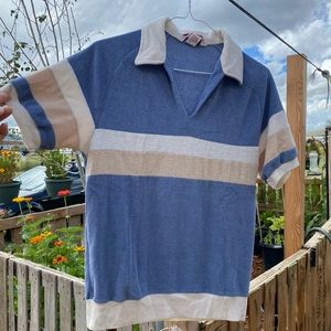 *Vintage* terry cloth pullover style shirt. Light blue, tan, white. Size M